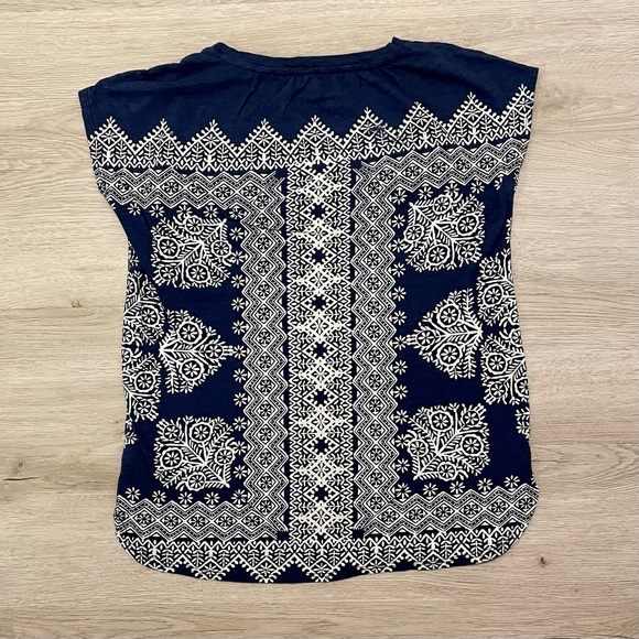 Lucky Brand 🍀 - Picture 2 of 4